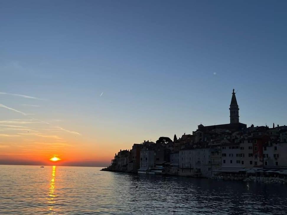 Room Armani Rovinj Bagian luar foto